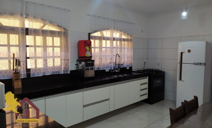 Imagem Casa com 3 Quartos à Venda, 127 m² em Região Central - Caieiras