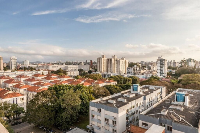 Apartamento com 3 Quartos à Venda, 145 m² em Vila Ipiranga - Porto Alegre