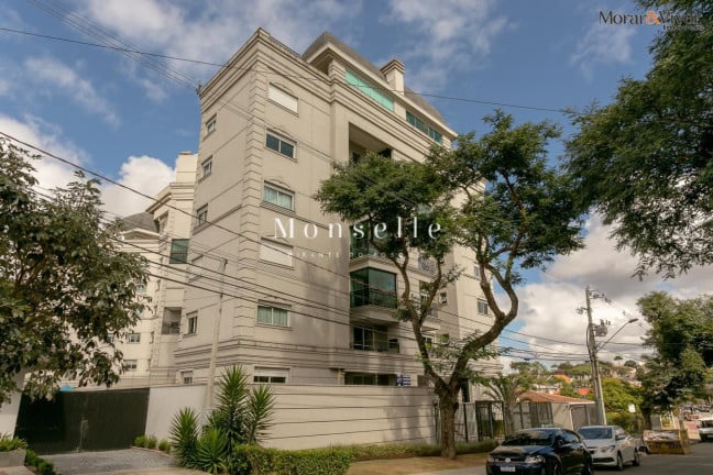 Imagem Apartamento com 2 Quartos à Venda, 127 m² em Centro Cívico - Curitiba