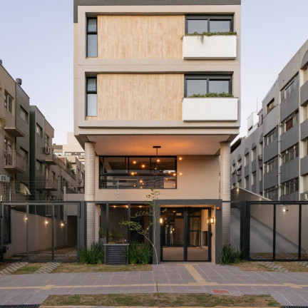 Imagem Apartamento com 1 Quarto à Venda, 43 m² em Menino Deus - Porto Alegre