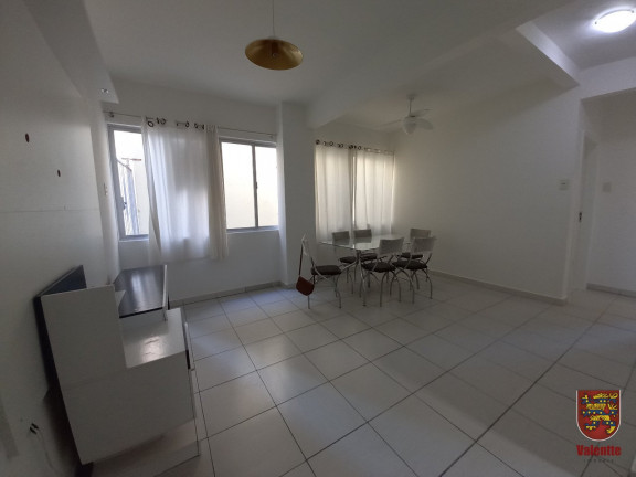 Imagem Apartamento com 2 Quartos à Venda,  em Centro - Florianópolis