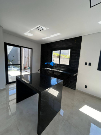 Sobrado com 3 Quartos à Venda, 126 m² em Villas Do Jaguari - Santana De Parnaíba