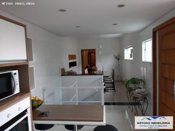 Imagem Casa com 3 Quartos à Venda, 300 m² em Jardim - Santo André