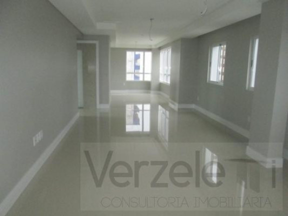 Imagem Apartamento com 3 Quartos à Venda, 136 m² em Centro - Balneário Camboriú