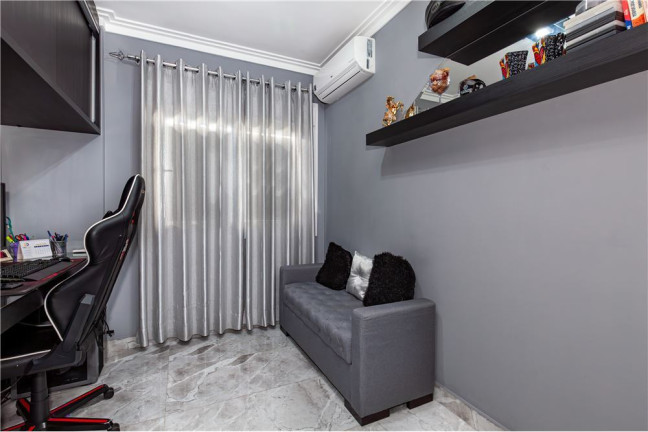 Imagem Apartamento com 2 Quartos à Venda, 66 m² em São Sebastião - Porto Alegre