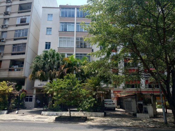 Imagem Apartamento com 2 Quartos à Venda,  em Laranjeiras - Rio De Janeiro