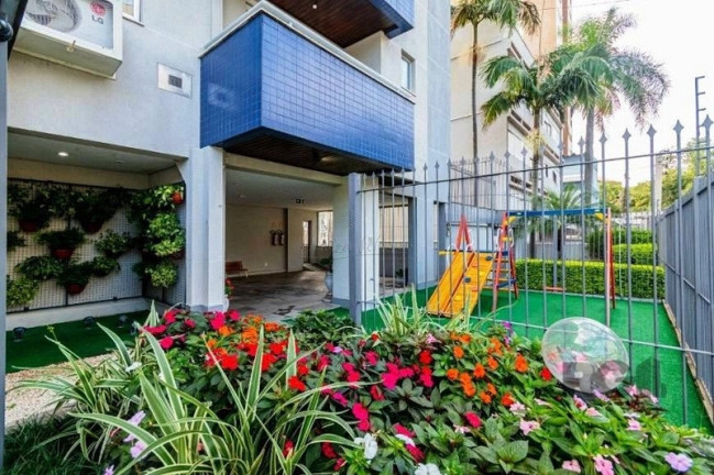 Imagem Apartamento com 2 Quartos à Venda, 71 m² em Santana - Porto Alegre