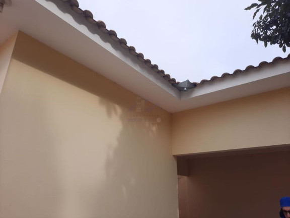 Imagem Casa com 3 Quartos à Venda, 180 m² em Centro - Guararapes