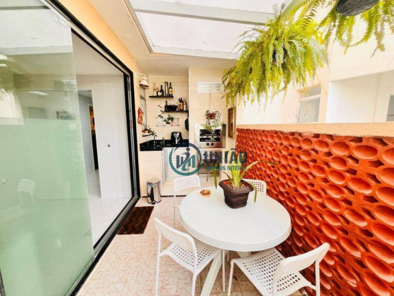 Imagem Apartamento com 2 Quartos à Venda, 90 m² em Icaraí - Niterói