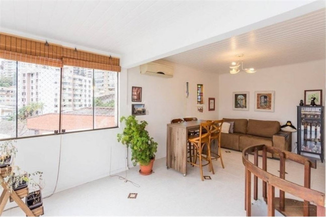 Imagem Cobertura com 4 Quartos à Venda, 153 m² em Moinhos De Vento - Porto Alegre
