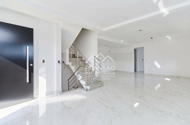 Foto do imóvel: Sobrado com 3 Quartos à Venda, 176 m² em Abranches - Curitiba