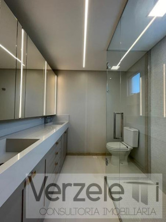 Imagem Apartamento com 3 Quartos à Venda, 136 m² em Centro - Balneário Camboriú