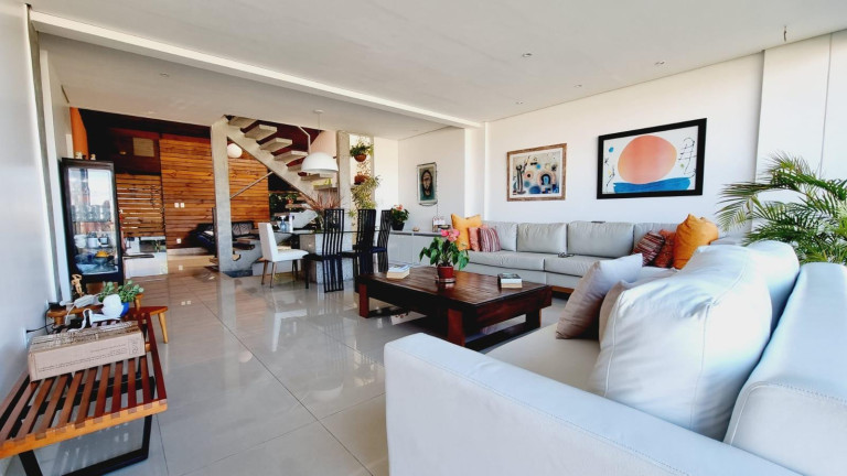 Foto do imóvel: Casa de Condomínio com 8 Quartos à Venda, 390 m² em Horto Florestal - Salvador