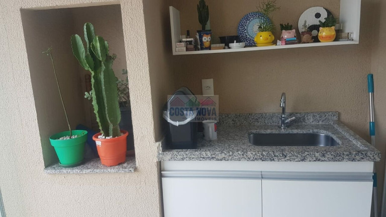 Imagem Apartamento com 3 Quartos à Venda, 84 m²