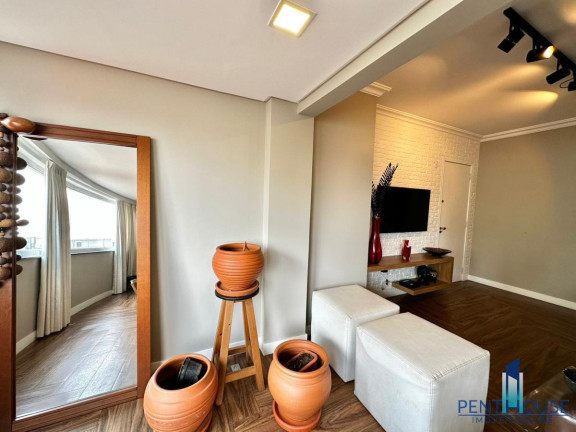 Imagem Apartamento com 2 Quartos à Venda, 89 m² em Centro - Balneário Camboriú