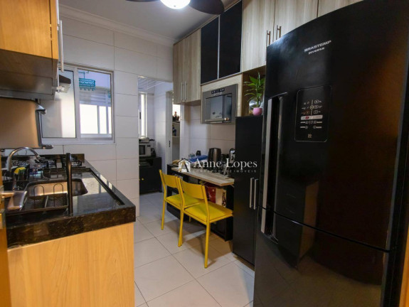 Imagem Apartamento com 2 Quartos à Venda, 130 m² em Gonzaga - Santos