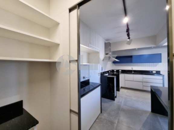 Apartamento com 3 Quartos à Venda, 167 m² em Moinhos De Vento - Porto Alegre