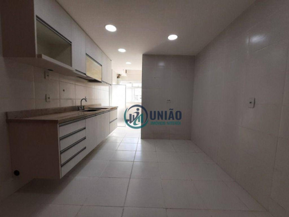 Imagem Apartamento com 4 Quartos à Venda, 146 m² em Camboinhas - Niterói