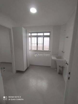 Imagem Apartamento com 3 Quartos à Venda, 110 m² em Gonzaga - Santos