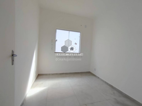 Imagem Casa com 3 Quartos à Venda, 110 m²