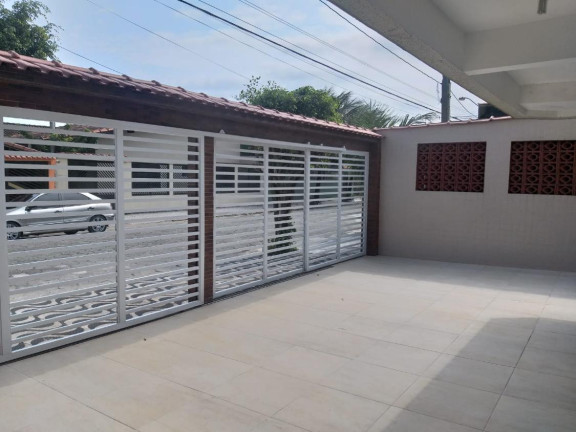 Imagem Casa de Condomínio com 2 Quartos à Venda, 62 m² em Maracanã - Praia Grande