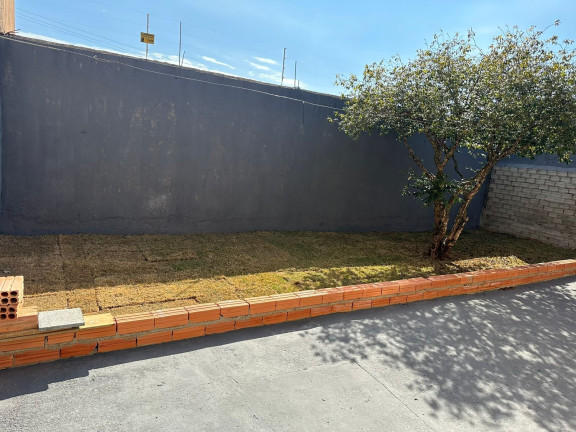 Imagem Casa com 2 Quartos à Venda, 30 m² em Jardim Monte Azul - Lençóis Paulista