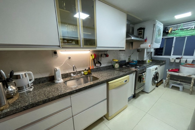 Apartamento com 3 Quartos à Venda, 135 m² em Jardim Lindóia - Porto Alegre