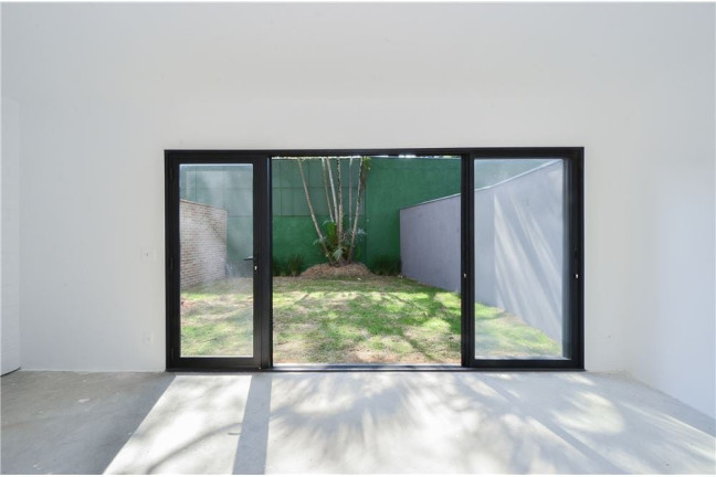 Imagem Casa com 2 Quartos à Venda, 285 m² em Jardim Guedala - São Paulo