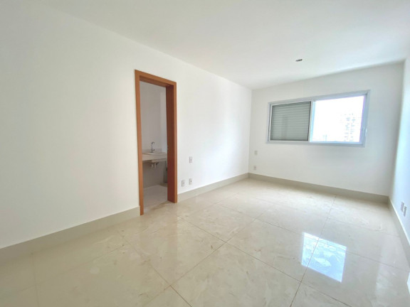 Apartamento com 3 Quartos à Venda, 141 m² em Setor Bueno - Goiânia