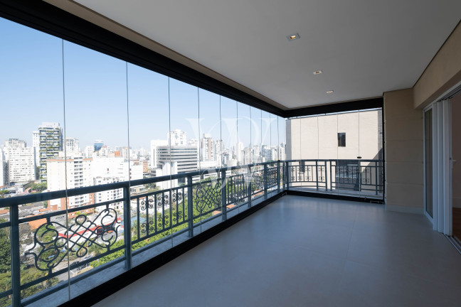 Imagem Apartamento com 3 Quartos à Venda, 273 m² em Itaim Bibi - São Paulo