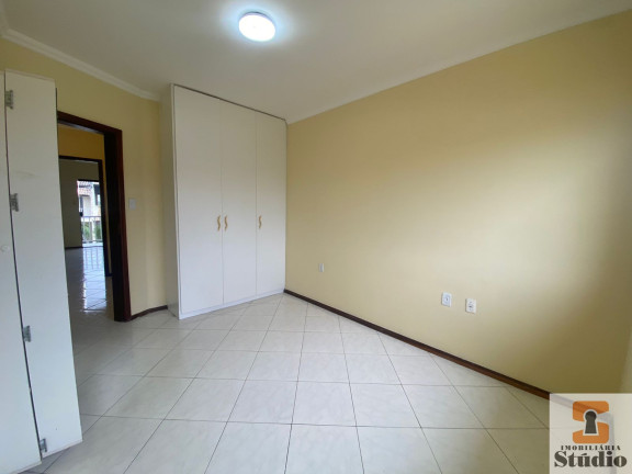 Imagem Casa com 3 Quartos à Venda, 143 m² em Santa Mônica - Feira De Santana