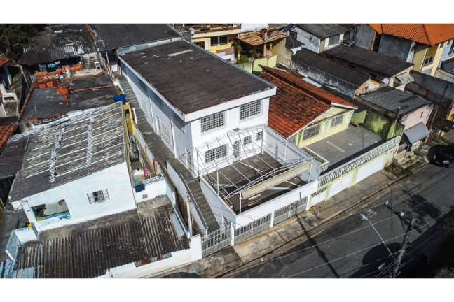 Casa com 4 Quartos à Venda,  em Butantã - São Paulo