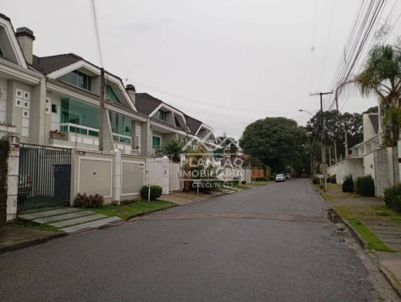 Foto do imóvel: Terreno à Venda, 384 m² em Campina Do Siqueira - Curitiba