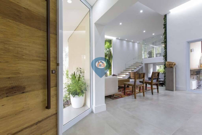 Imagem Casa com 6 Quartos à Venda, 2.695 m² em Jardim Mediterrâneo - Cotia