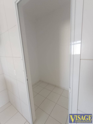 Apartamento com 2 Quartos à Venda,  em Vila Aprazivel - Jacareí