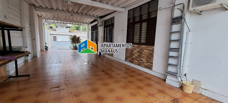 Imagem Casa com 3 Quartos à Venda, 476 m² em Parque 10 De Novembro - Manaus