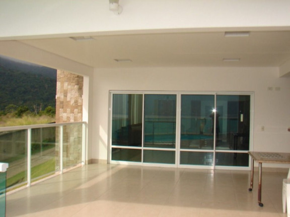 Imagem Casa com 4 Quartos à Venda, 200 m² em Perequê - Ilhabela