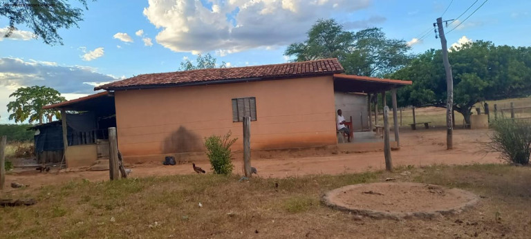 Imagem Fazenda à Venda, 950 m² em Zona Rural - Verdelândia