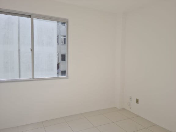 Imagem Apartamento com 2 Quartos à Venda, 70 m² em Coqueiros - Florianópolis