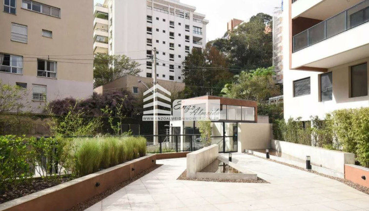 Apartamento com 2 Quartos à Venda, 80 m² em Jardim Guedala - São Paulo