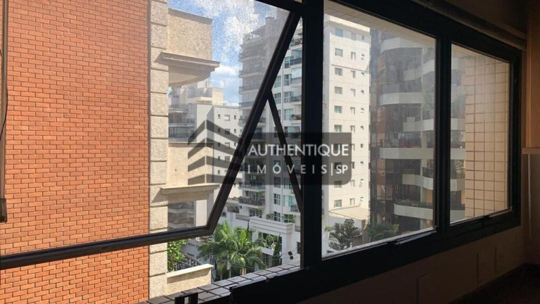 Imagem Apartamento com 4 Quartos à Venda, 380 m² em Panamby - São Paulo