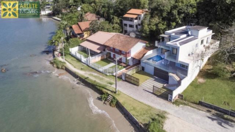 Imagem Casa com 4 Quartos à Venda, 529 m² em Vila Nova - Porto Belo