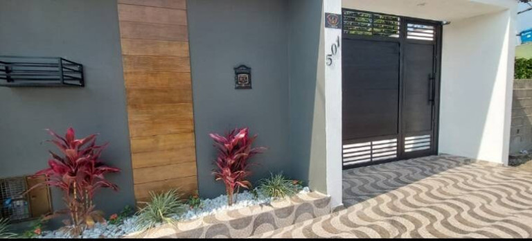 Imagem Casa com 3 Quartos à Venda, 214 m² em Jd. Das Palmeiras - Itanhaém