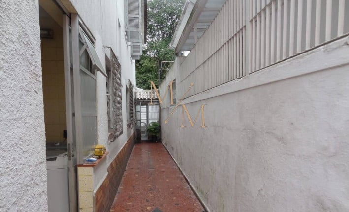 Imagem Casa com 4 Quartos à Venda, 196 m² em Embaré - Santos