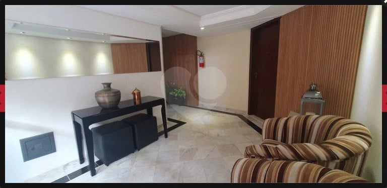 Imagem Apartamento com 2 Quartos à Venda, 53 m² em água Verde - Curitiba