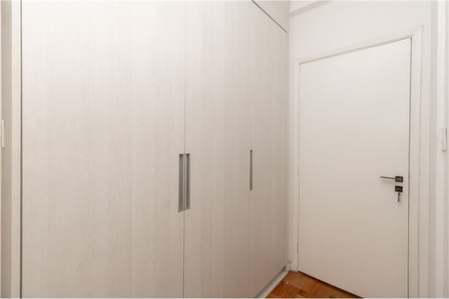 Imagem Apartamento com 3 Quartos à Venda, 136 m² em Jardim América - São Paulo