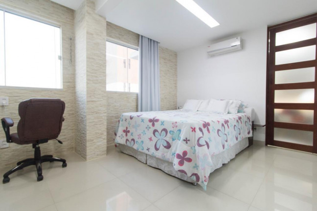 Imagem Apartamento com 2 Quartos à Venda, 96 m² em Cocó - Fortaleza