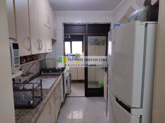 Apartamento com 3 Quartos à Venda, 76 m² em Vila Gumercindo - São Paulo