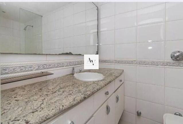 Imagem Apartamento com 3 Quartos à Venda, 135 m² em Moinhos De Vento - Porto Alegre