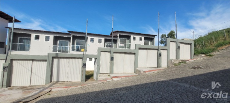 Imagem Casa com 2 Quartos para Alugar ou Temporada, 72 m² em São Francisco - Serra